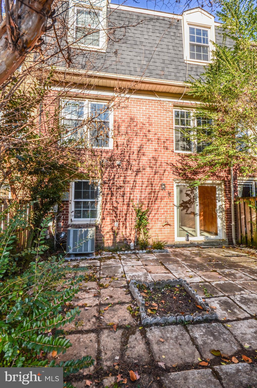 4442 Chase Park Ct