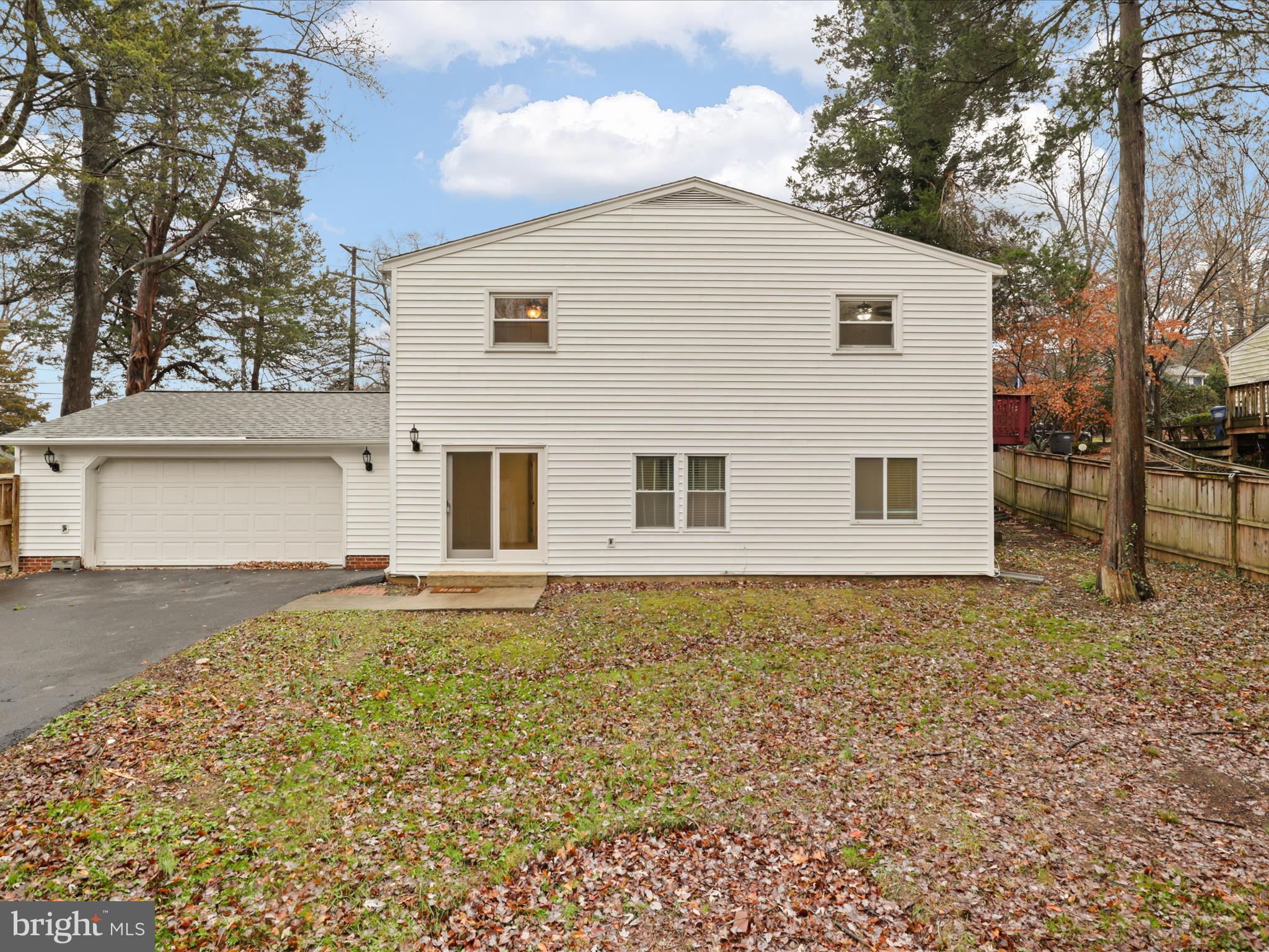 5700 NORTON RD