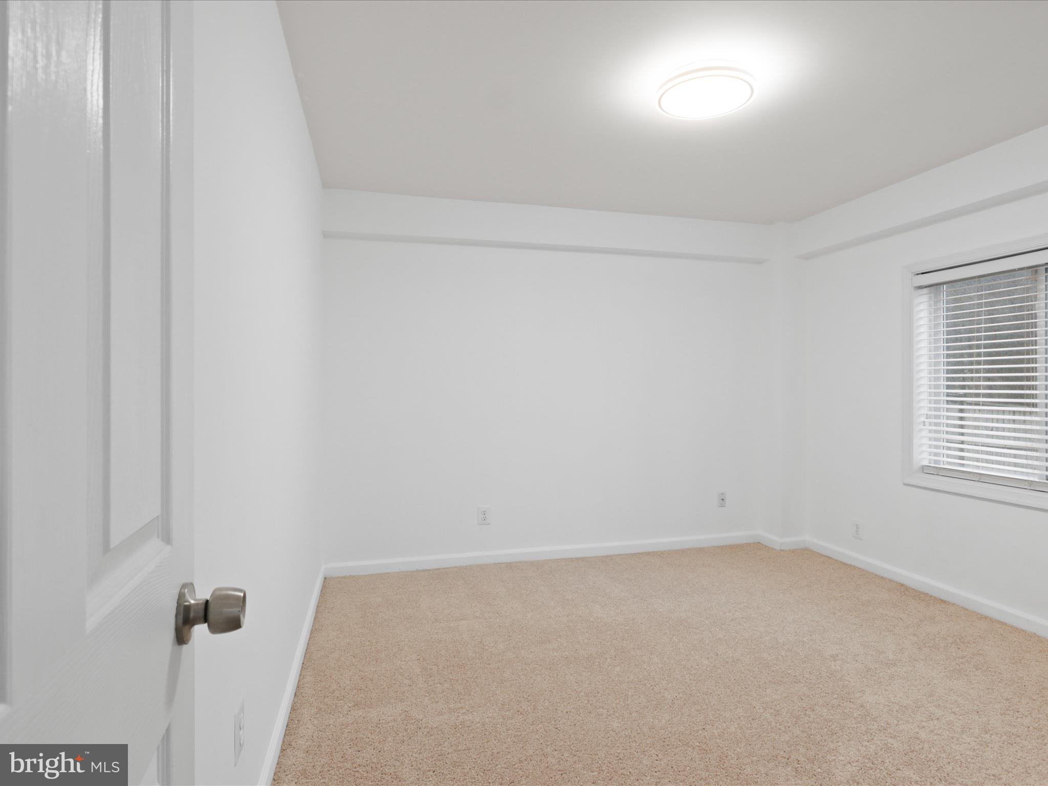 5700 NORTON RD