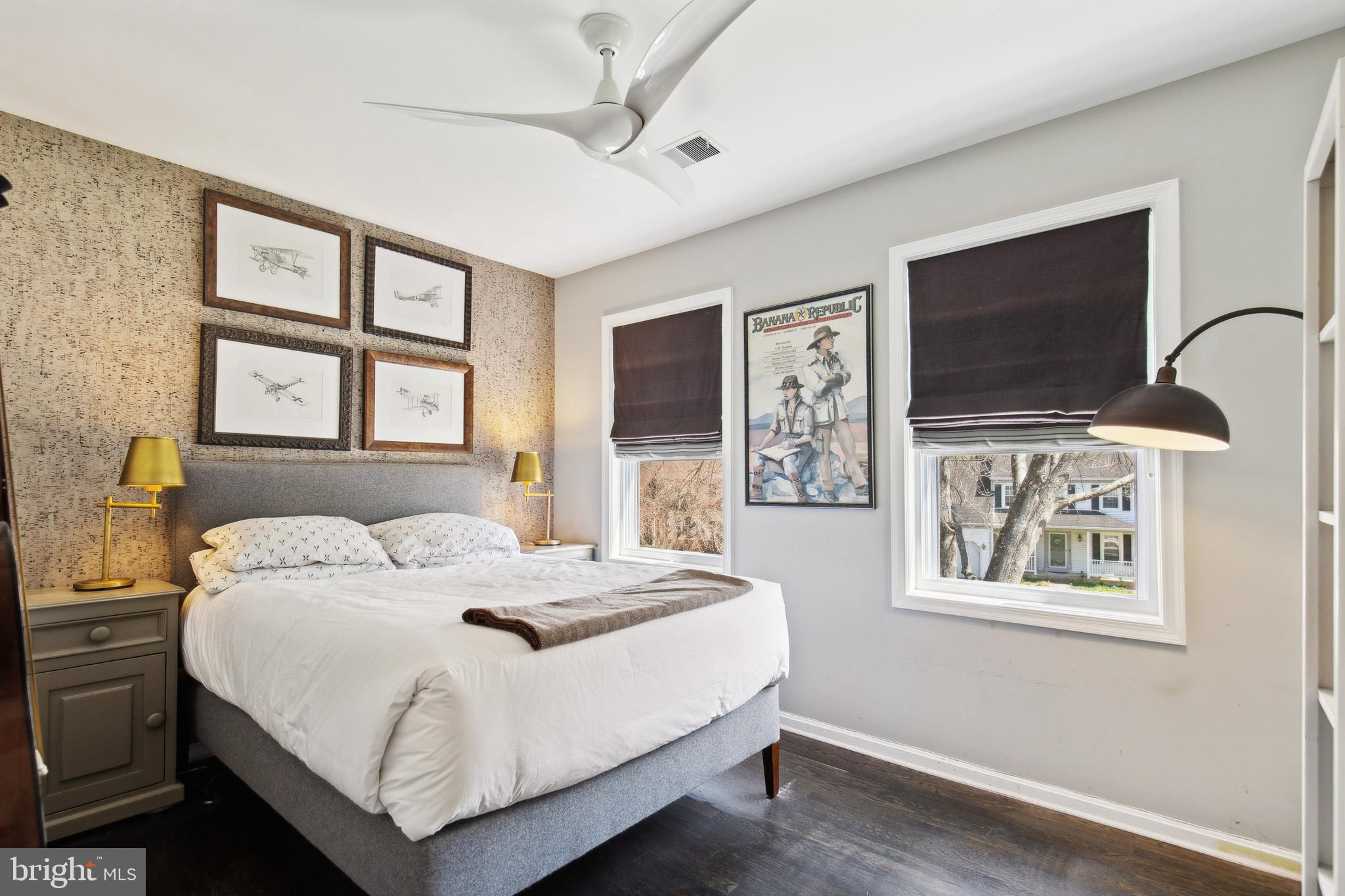 9210 Byron Ter