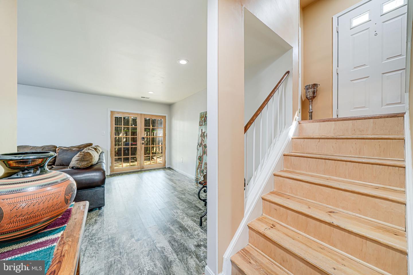 6151 Green Hollow Ct