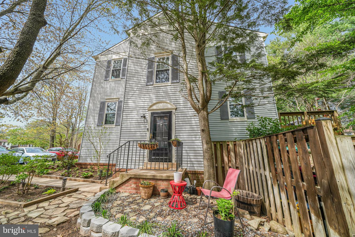 6151 Green Hollow Ct