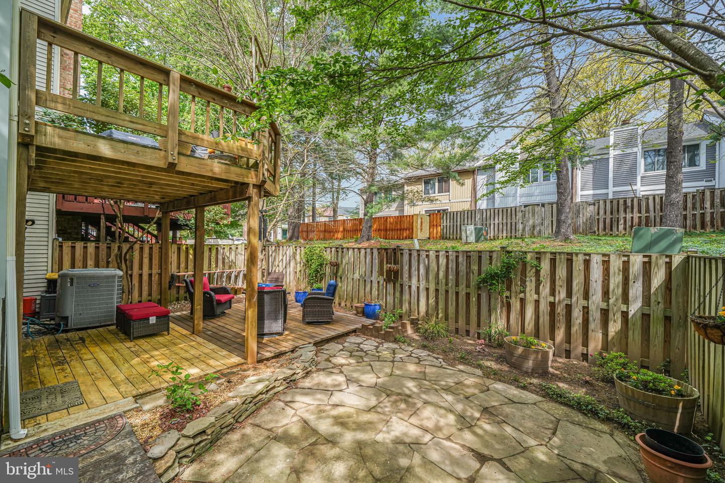 6151 Green Hollow Ct