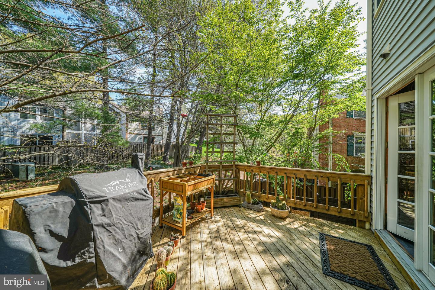 6151 Green Hollow Ct