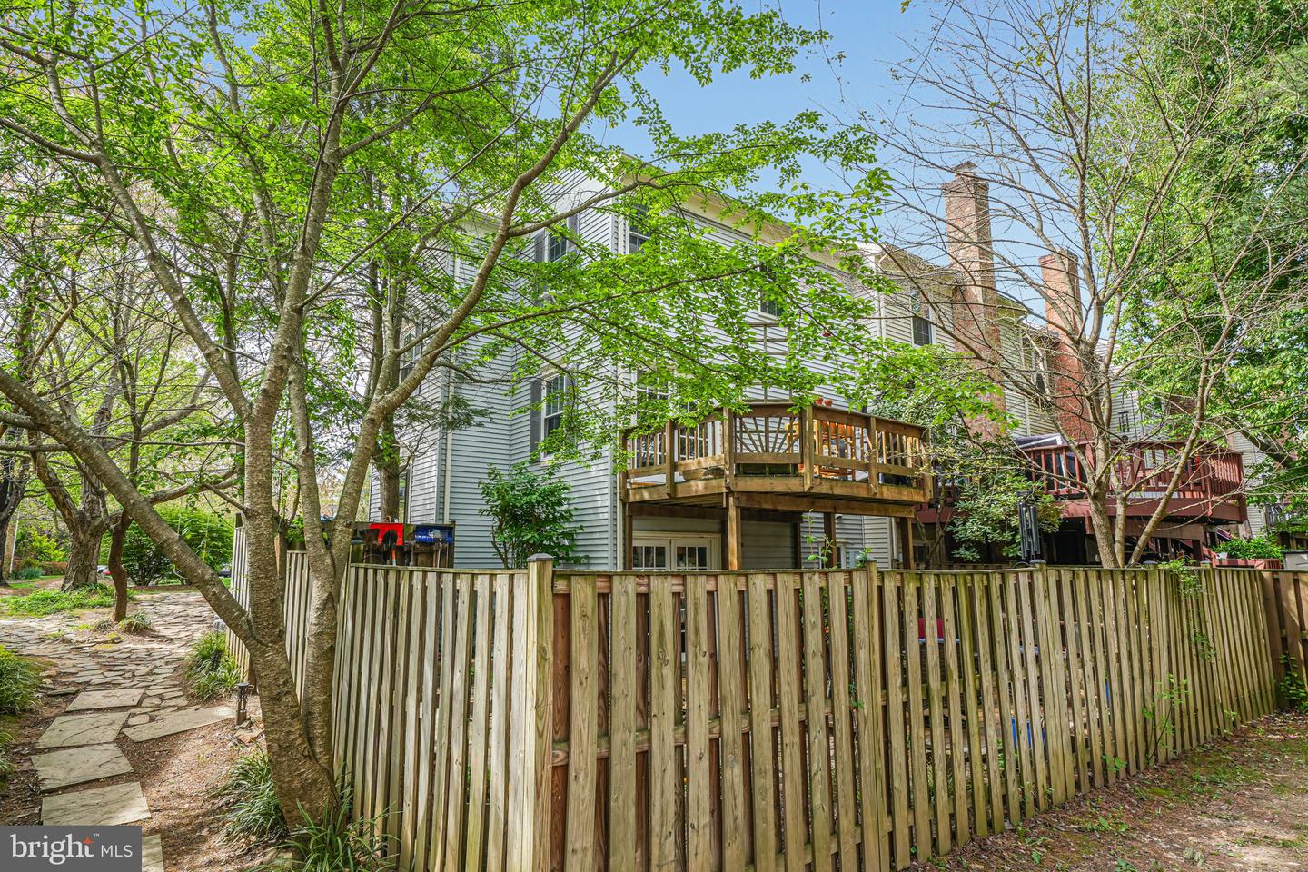 6151 Green Hollow Ct