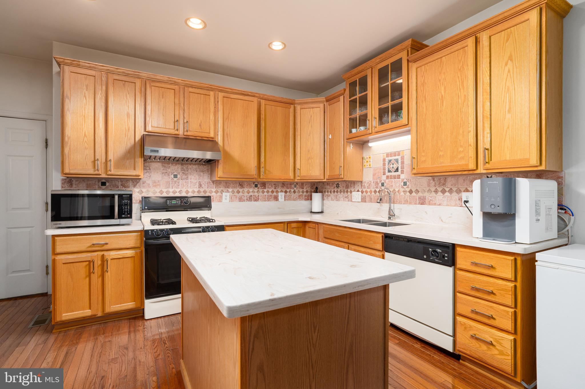 7683 Henry Knox Dr