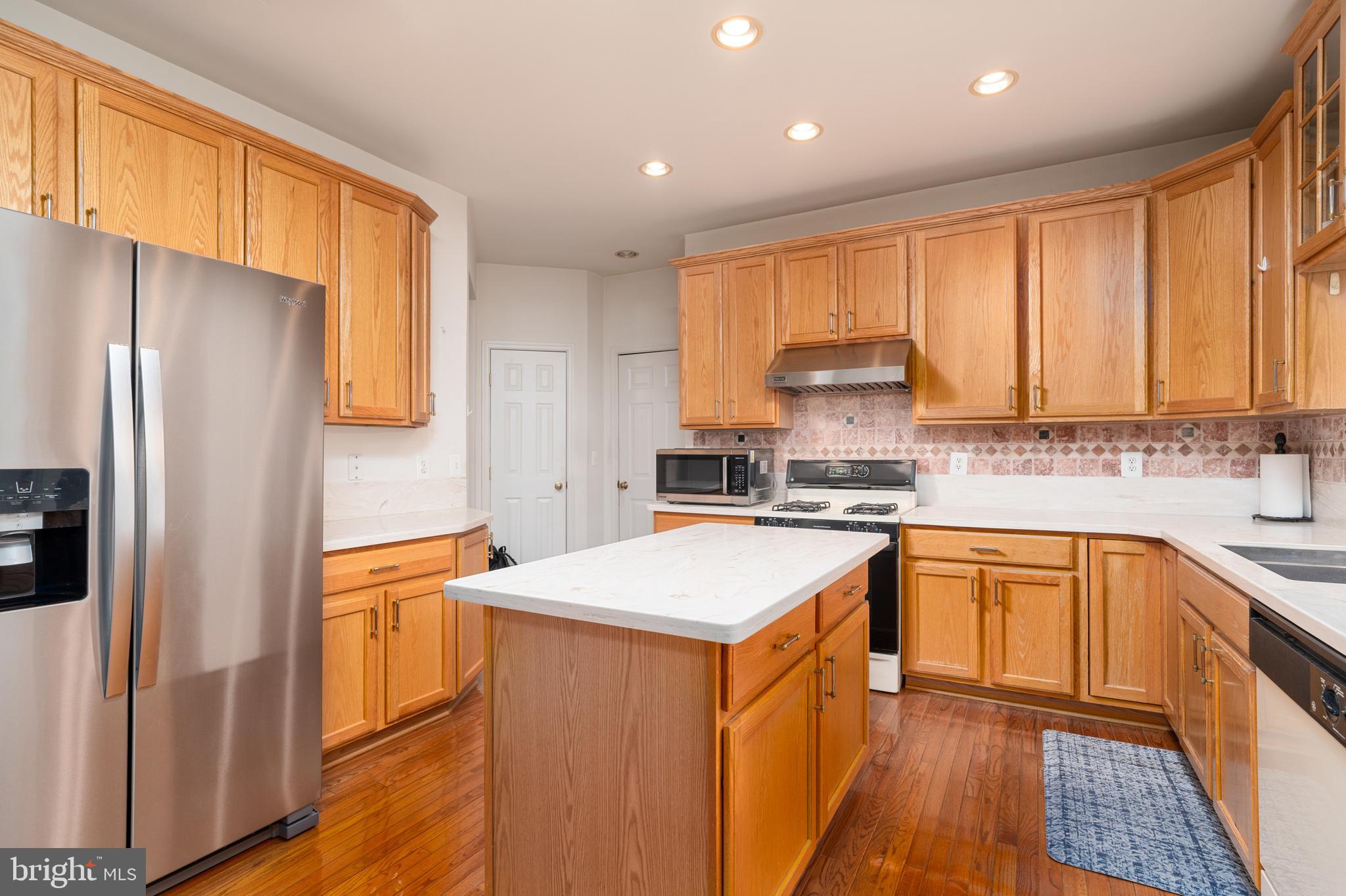 7683 Henry Knox Dr