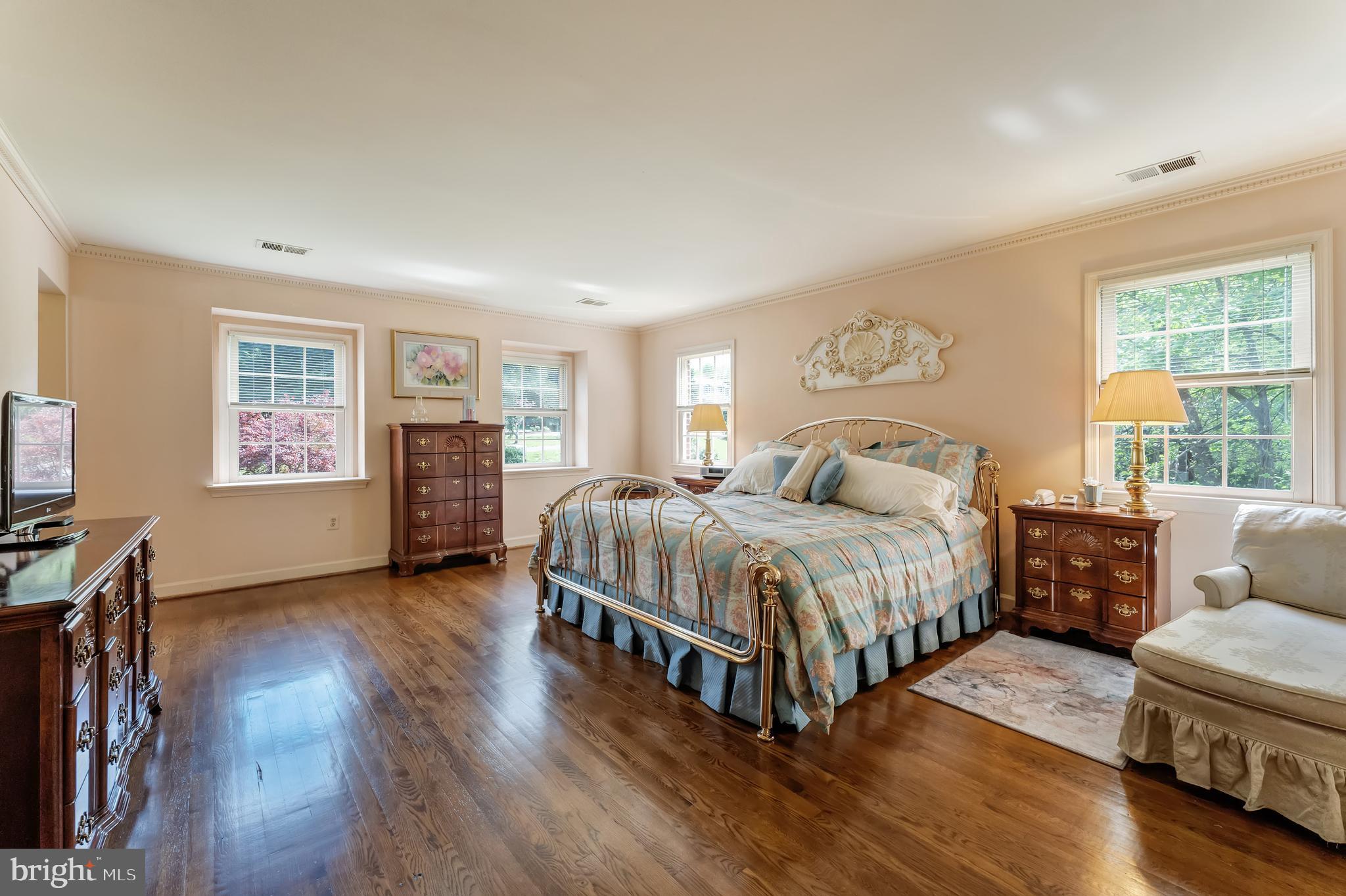 7419 Georgetown Ct