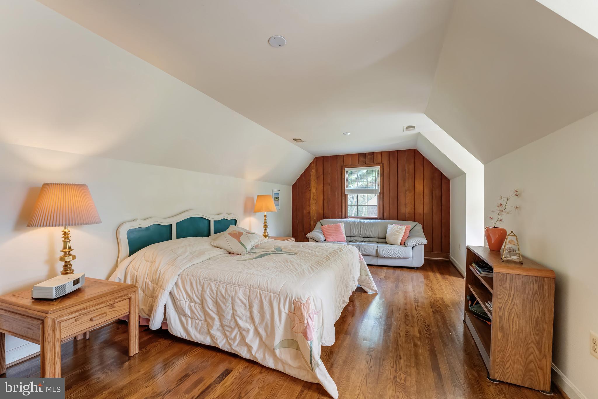 7419 Georgetown Ct