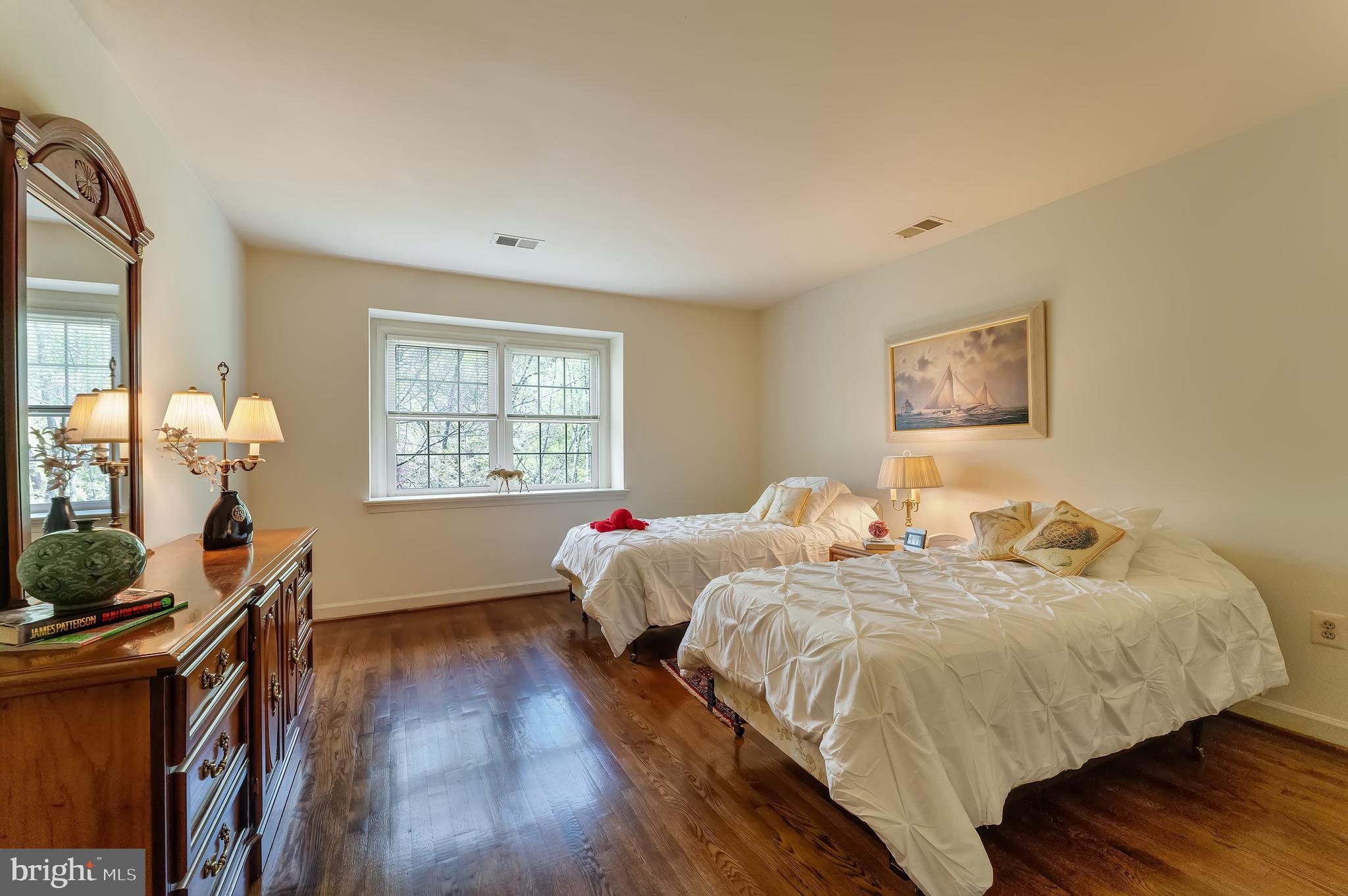 7419 Georgetown Ct