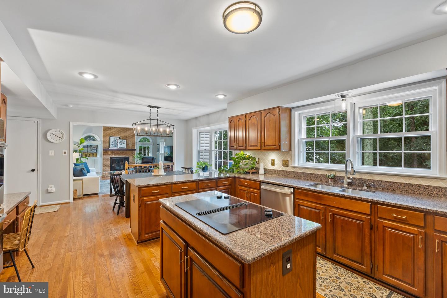 9123 Lakeland Valley Ct
