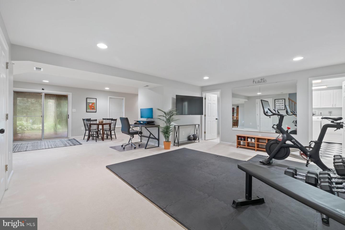 9123 Lakeland Valley Ct