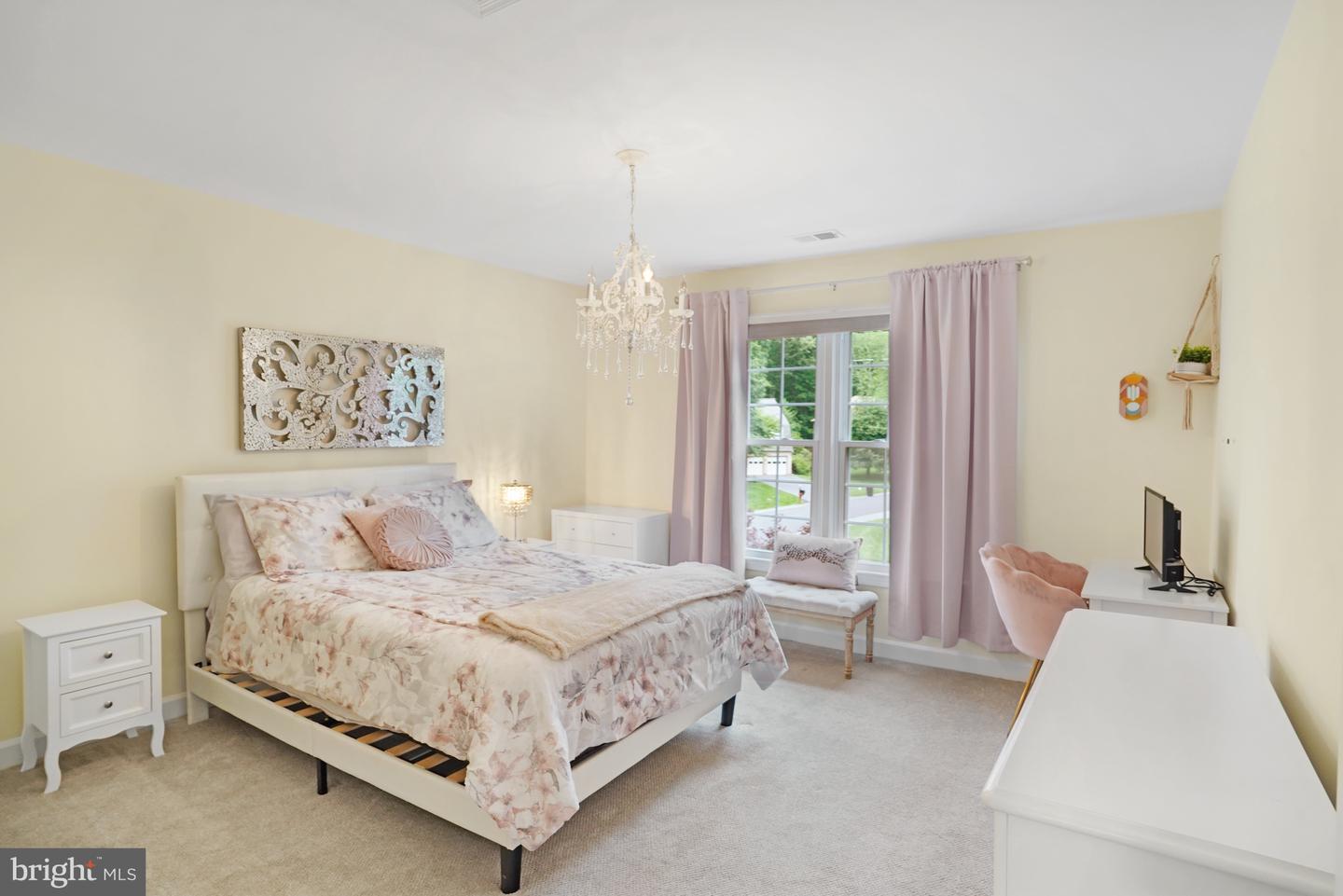 10115 Homar Pond Dr