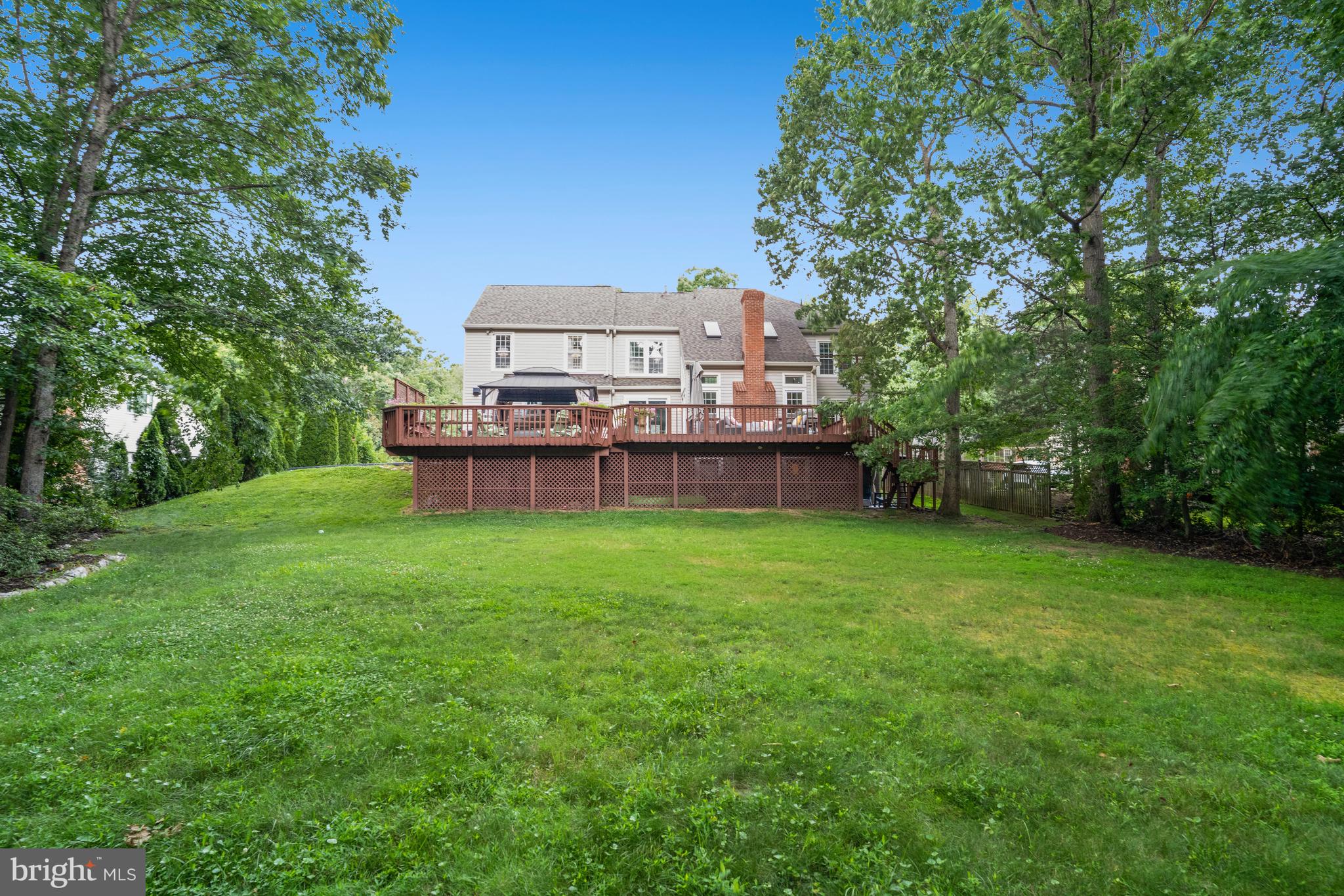 10115 Homar Pond Dr