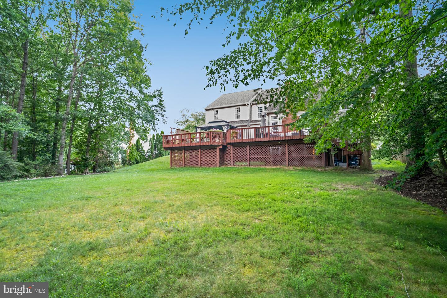10115 Homar Pond Dr