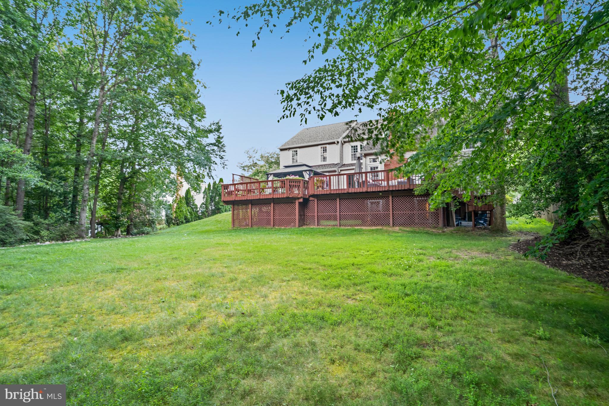 10115 Homar Pond Dr
