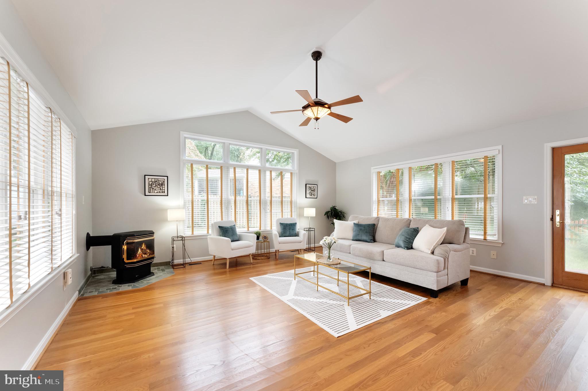 8611 CANTERBURY DRIVE