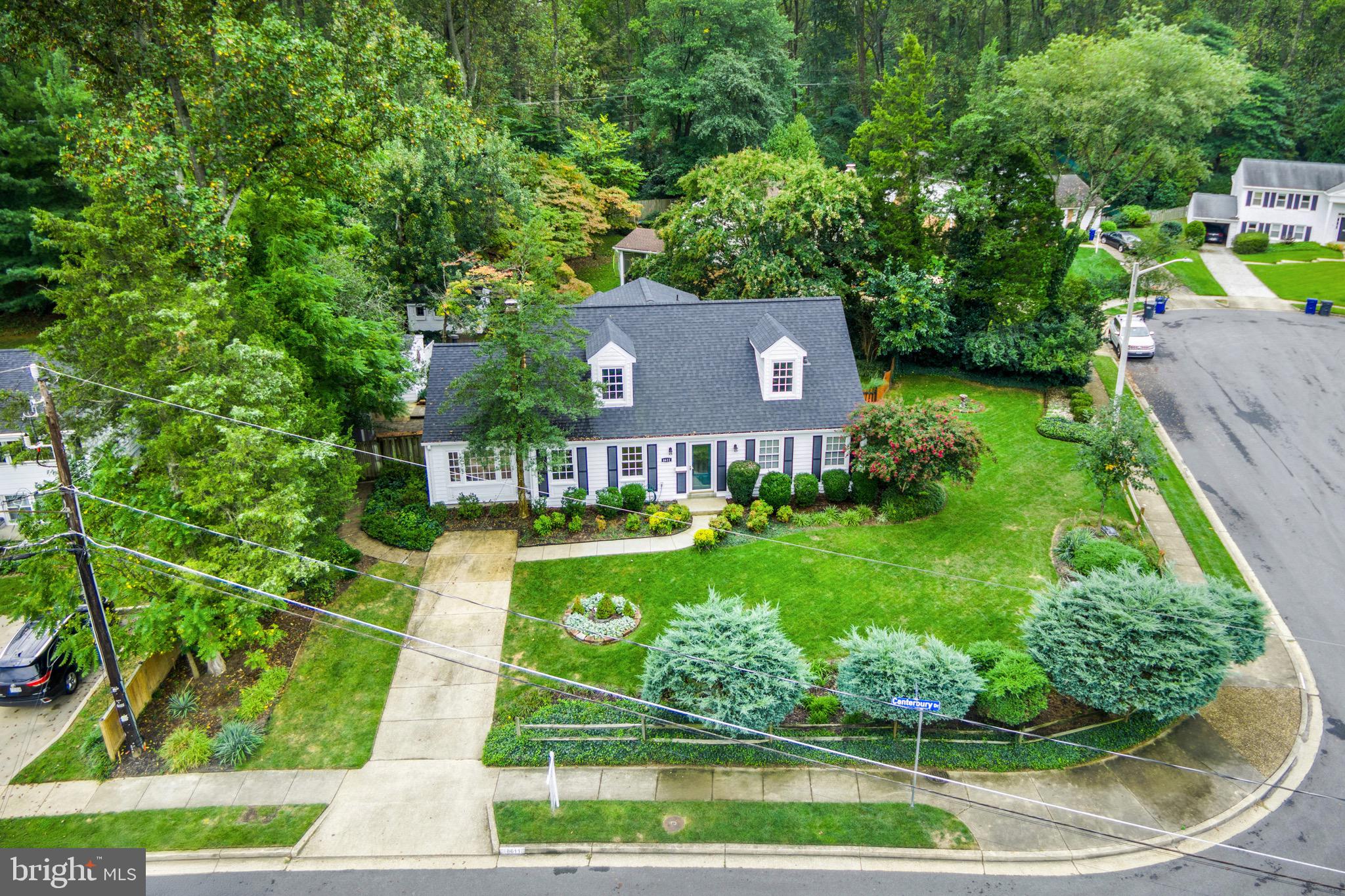 8611 CANTERBURY DRIVE