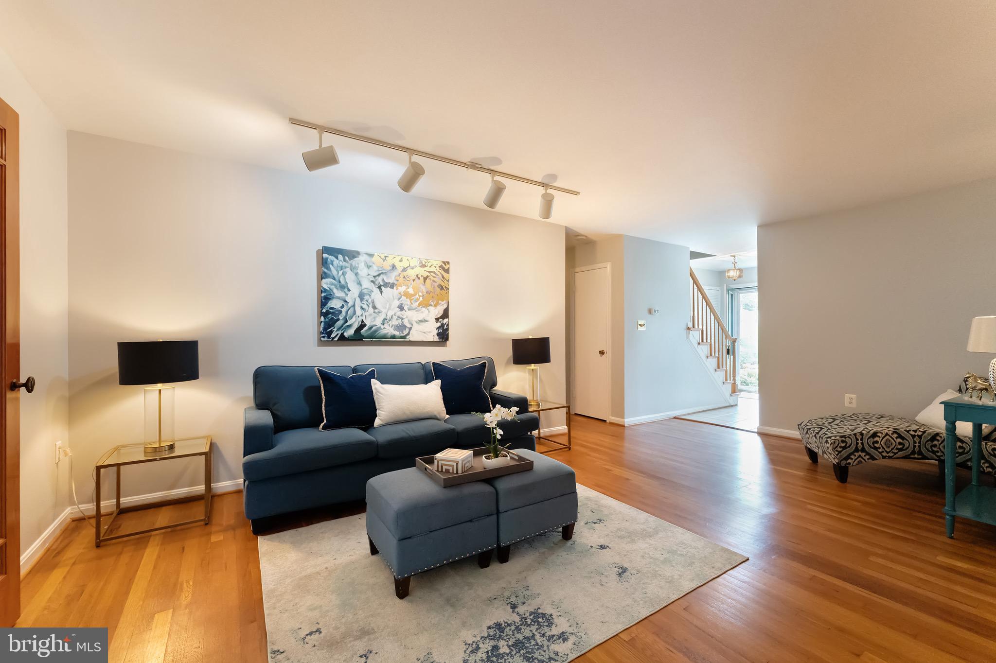 8611 CANTERBURY DRIVE