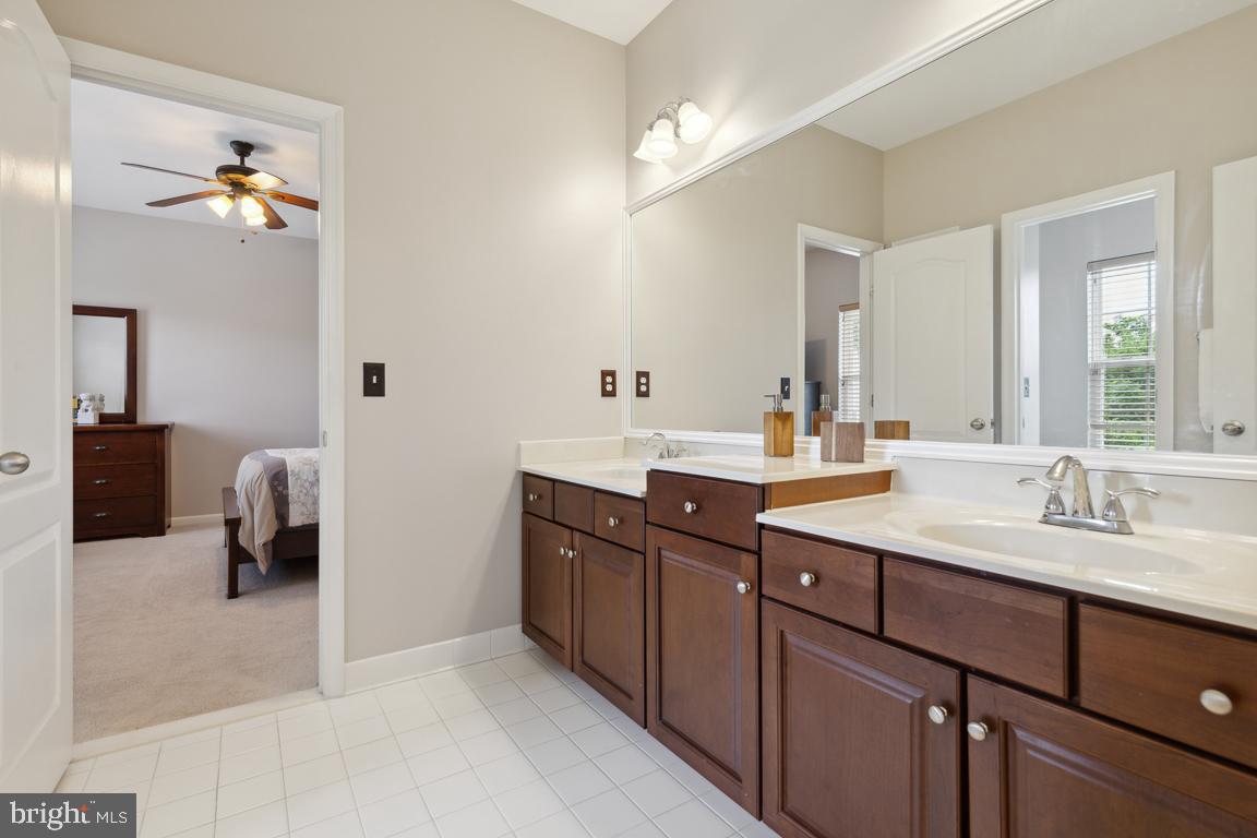 13571 Sylvan Bluff DRIVE