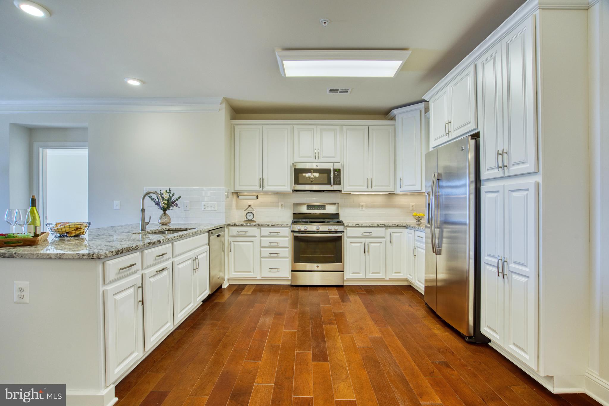 44589 York Crest Ter #305