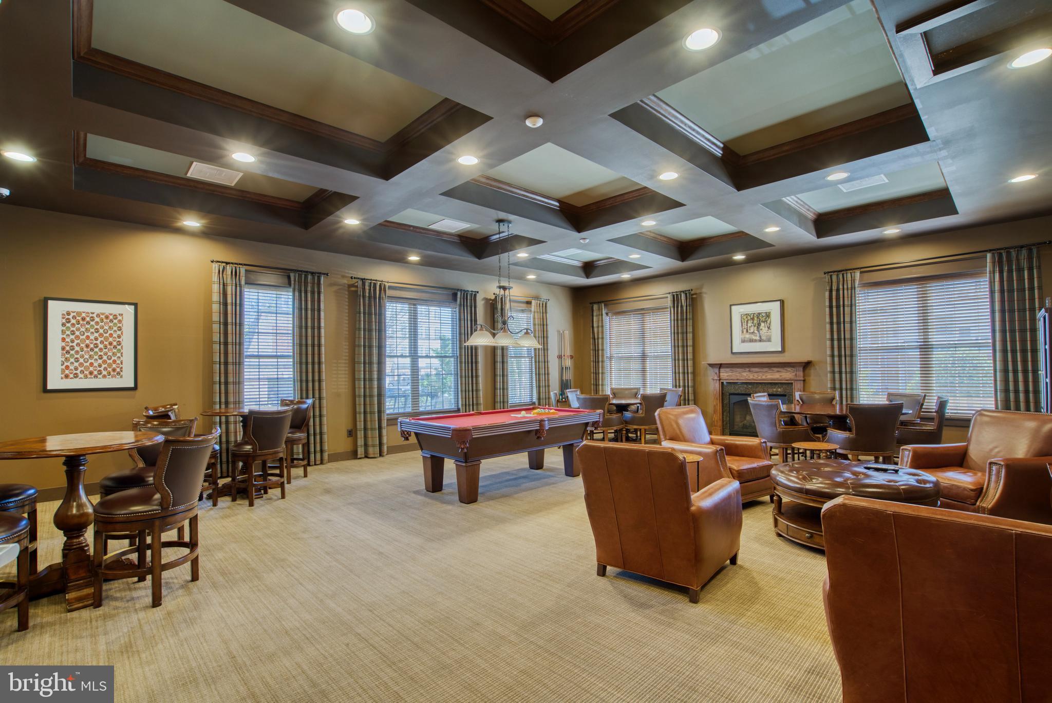 44589 York Crest Ter #305