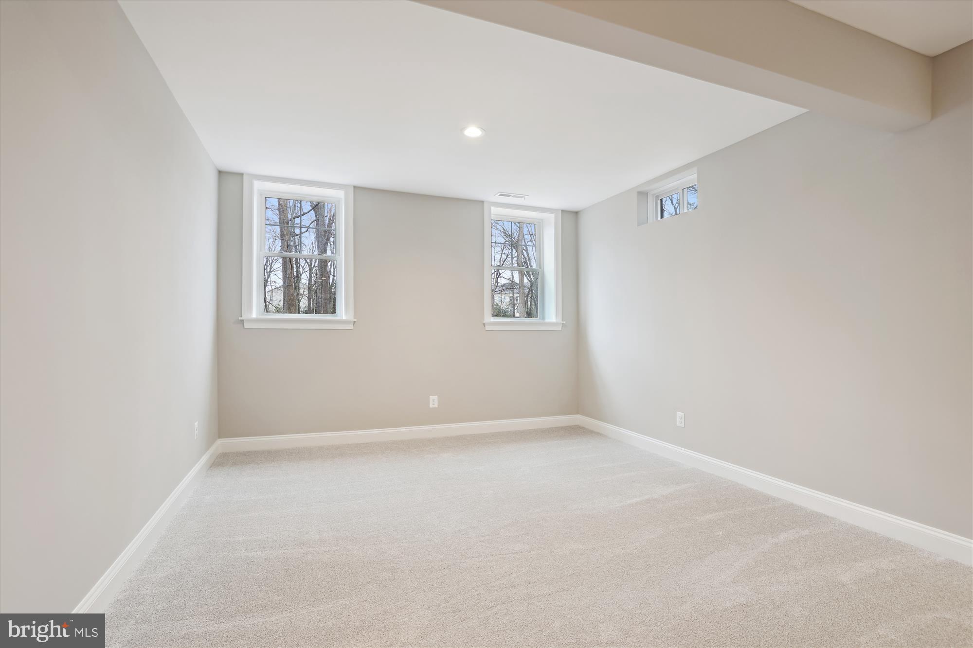 16989 Purcellville Rd