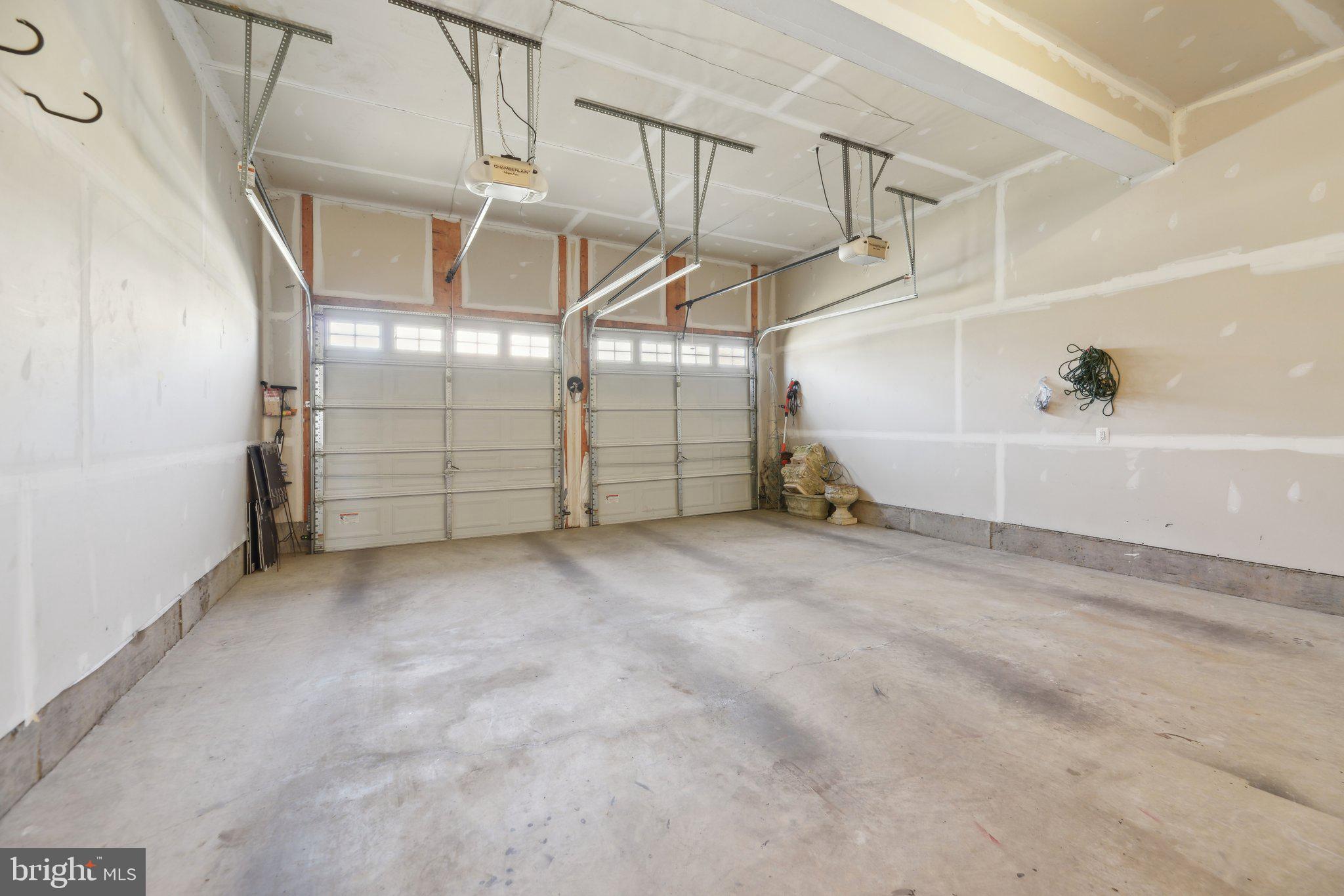101 Levenbury Pl