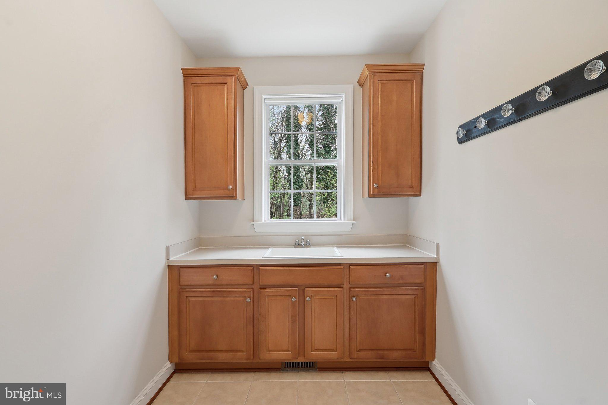 101 Levenbury Pl