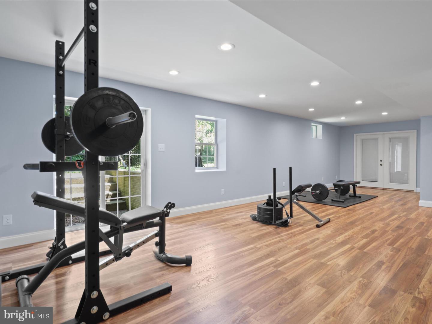 420 Heronwood Ct