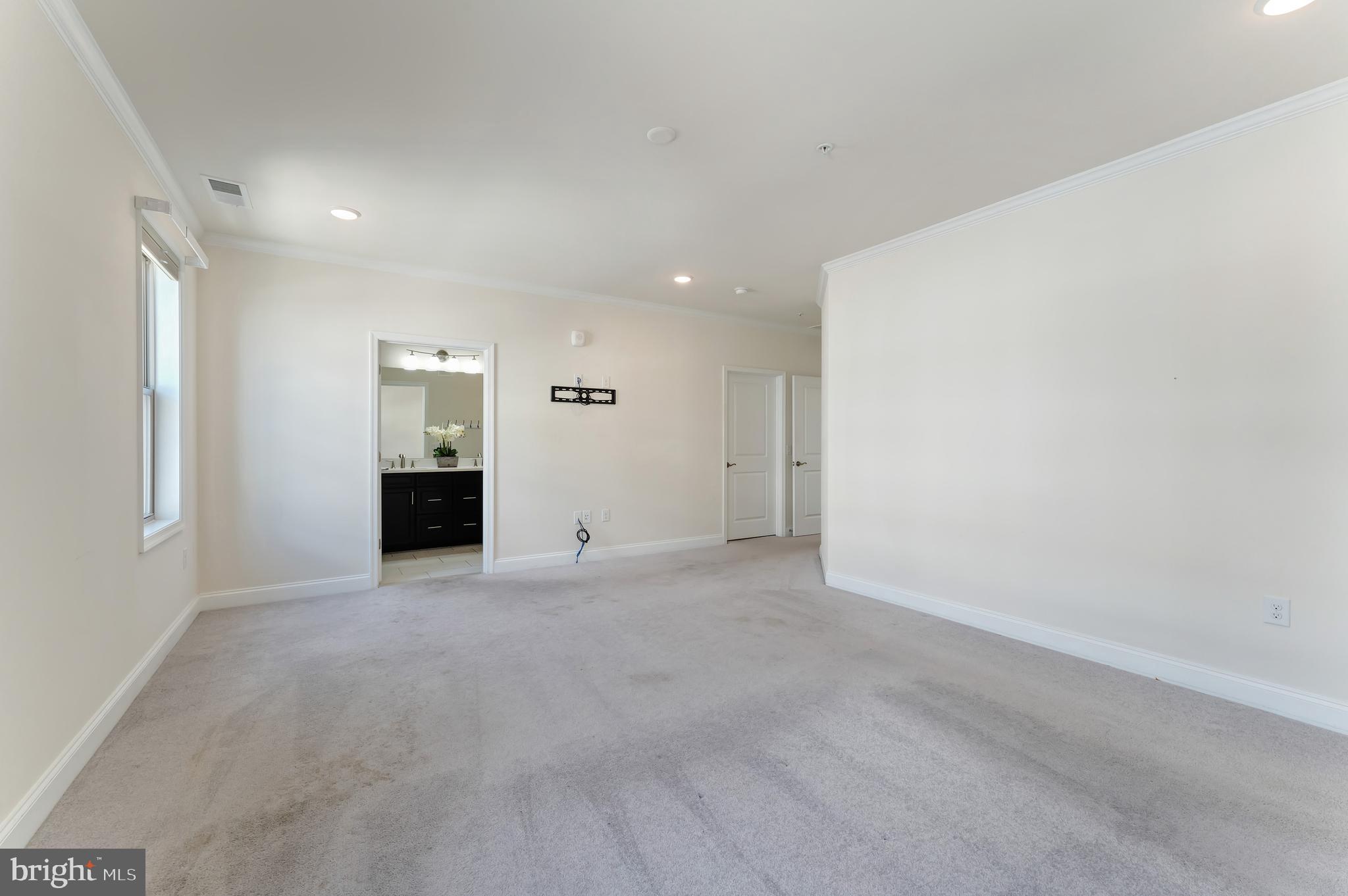 23631 HAVELOCK WALK TERRACE 220