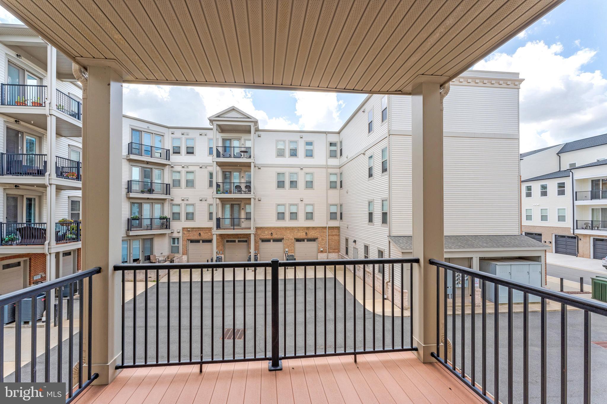 23631 HAVELOCK WALK TERRACE 220