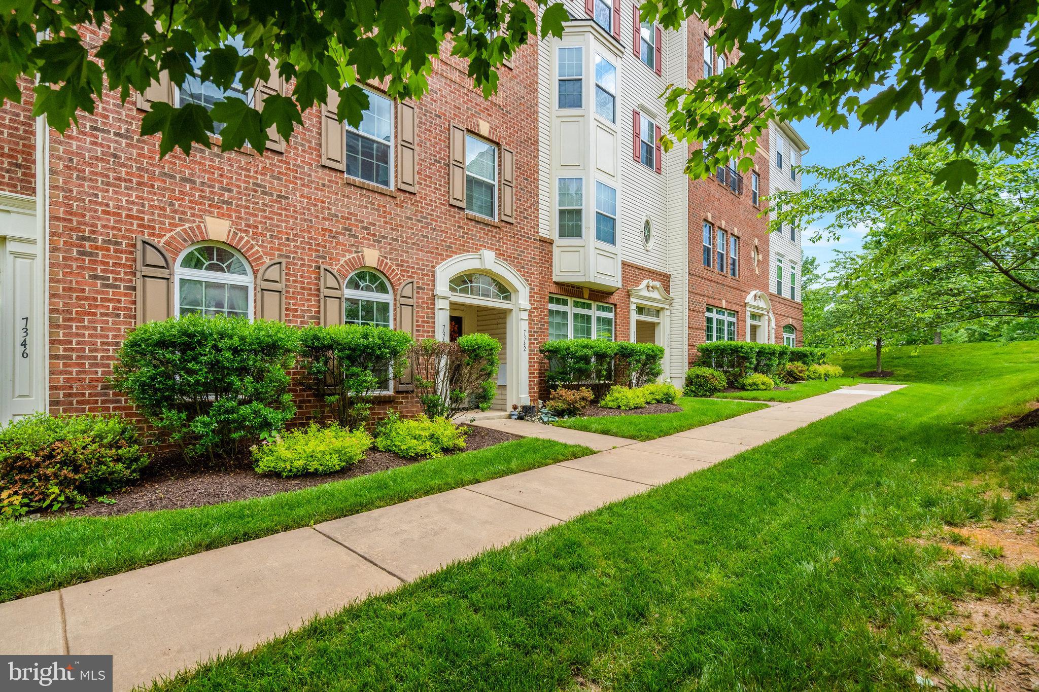 7344 Brunson Cir