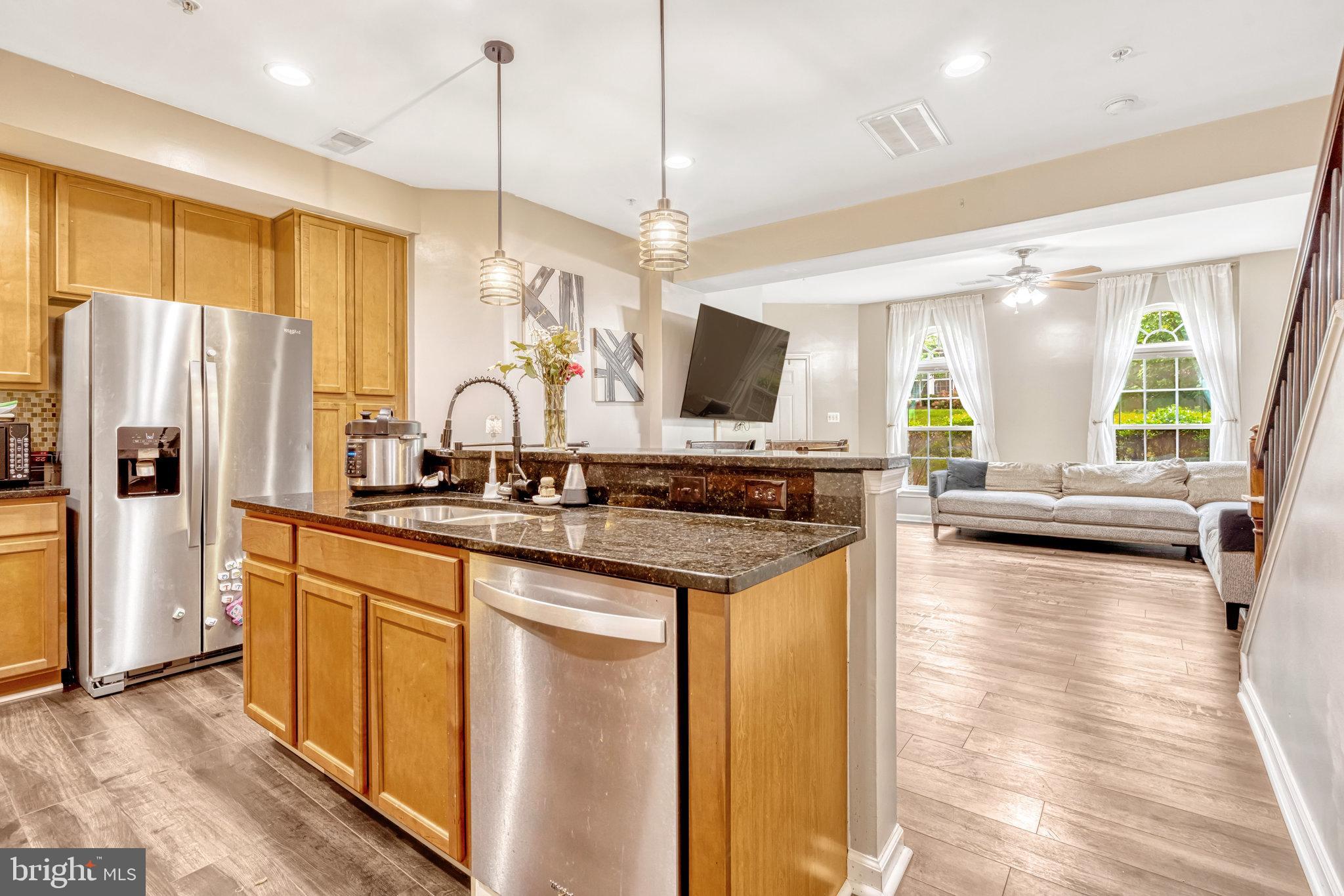 7344 Brunson Cir