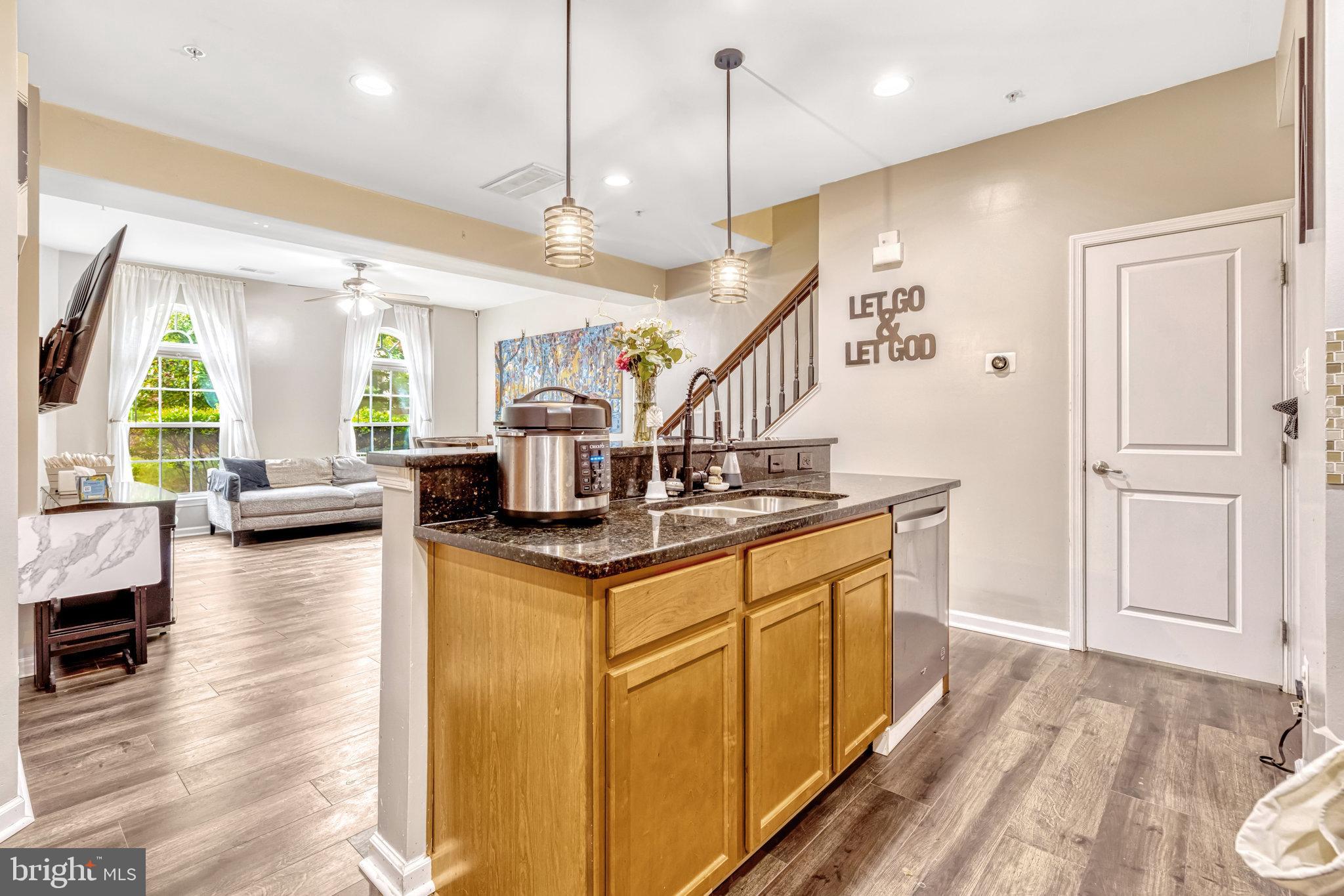 7344 Brunson Cir