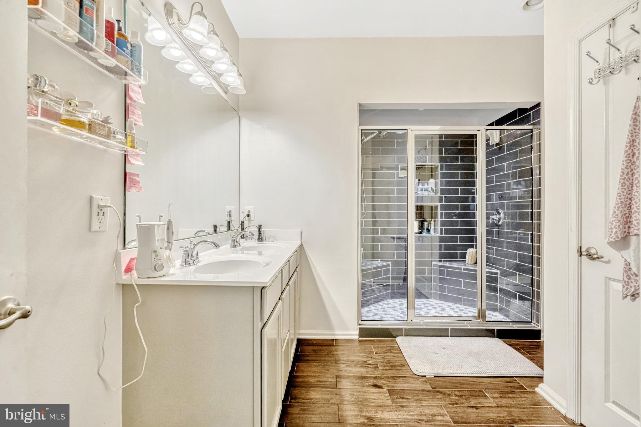 7344 Brunson Cir