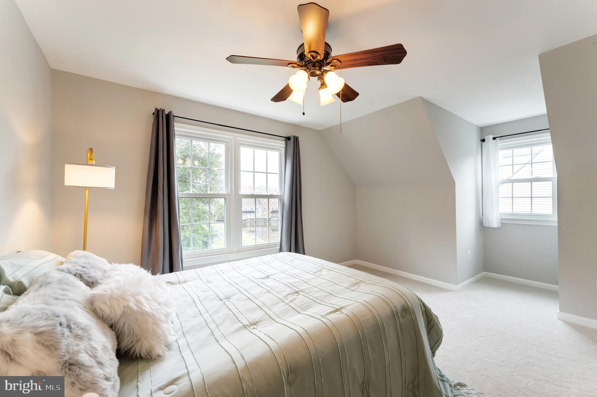 12805 Mill Brook Ct