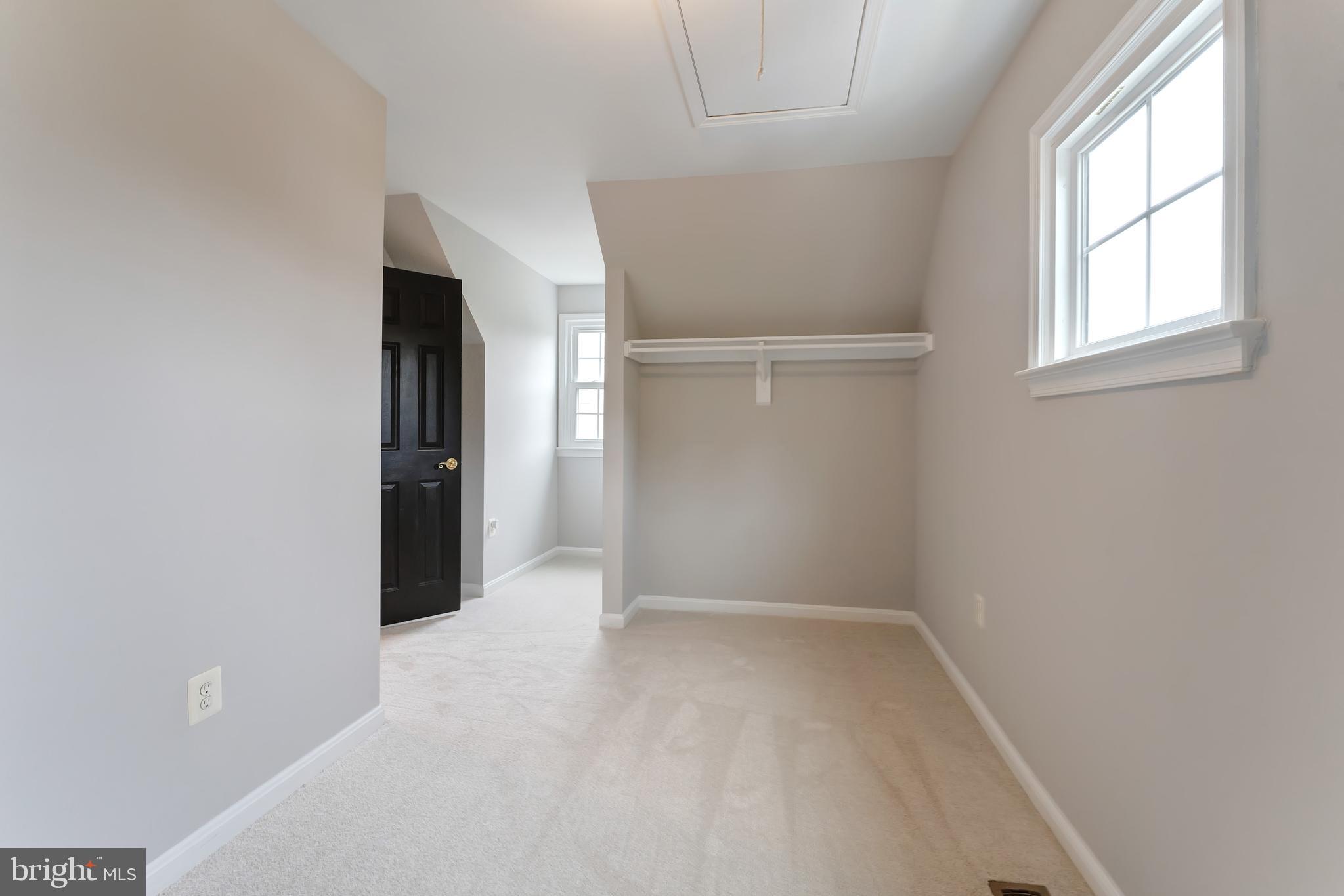 12805 Mill Brook Ct