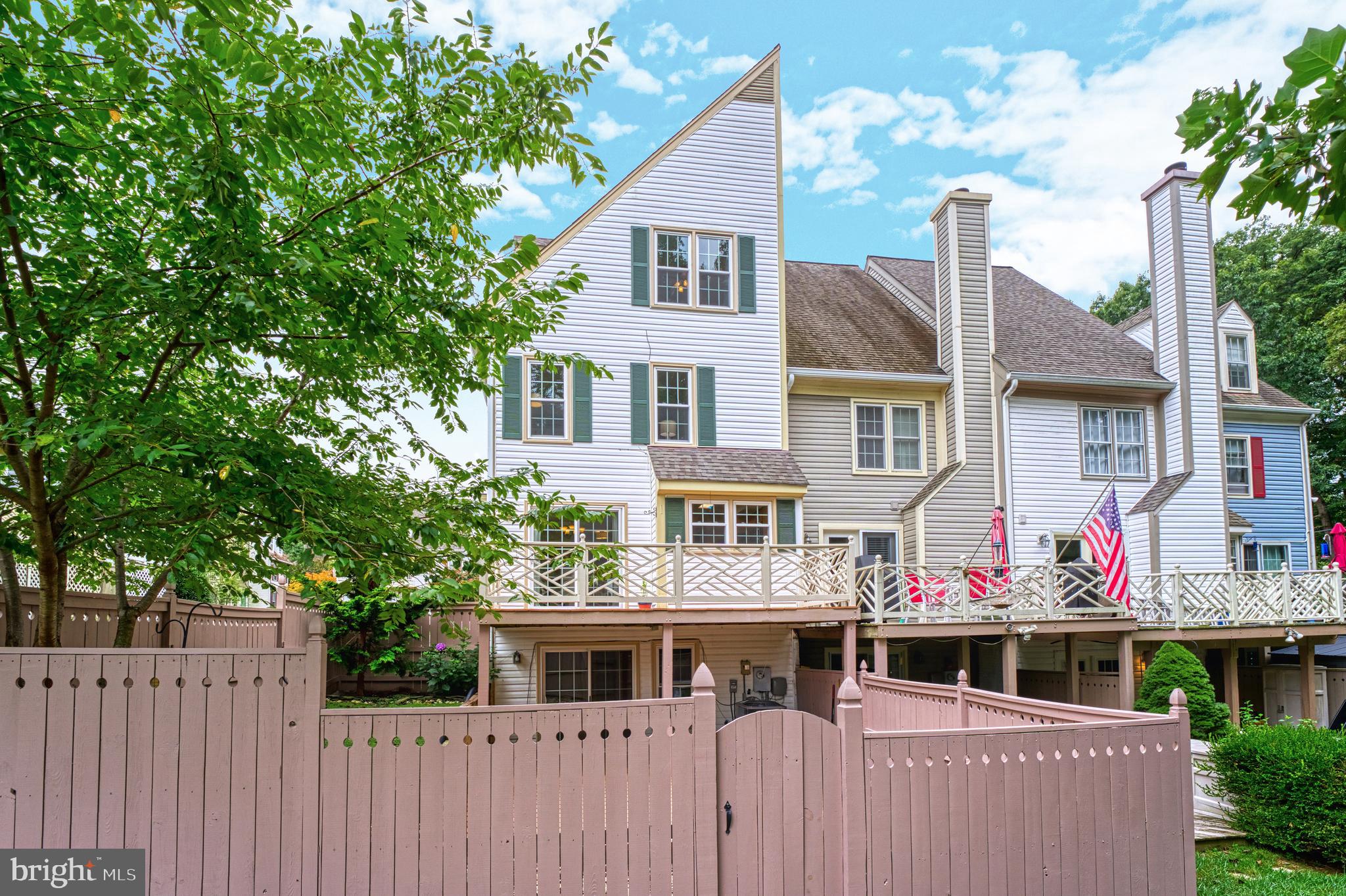 12805 Mill Brook Ct