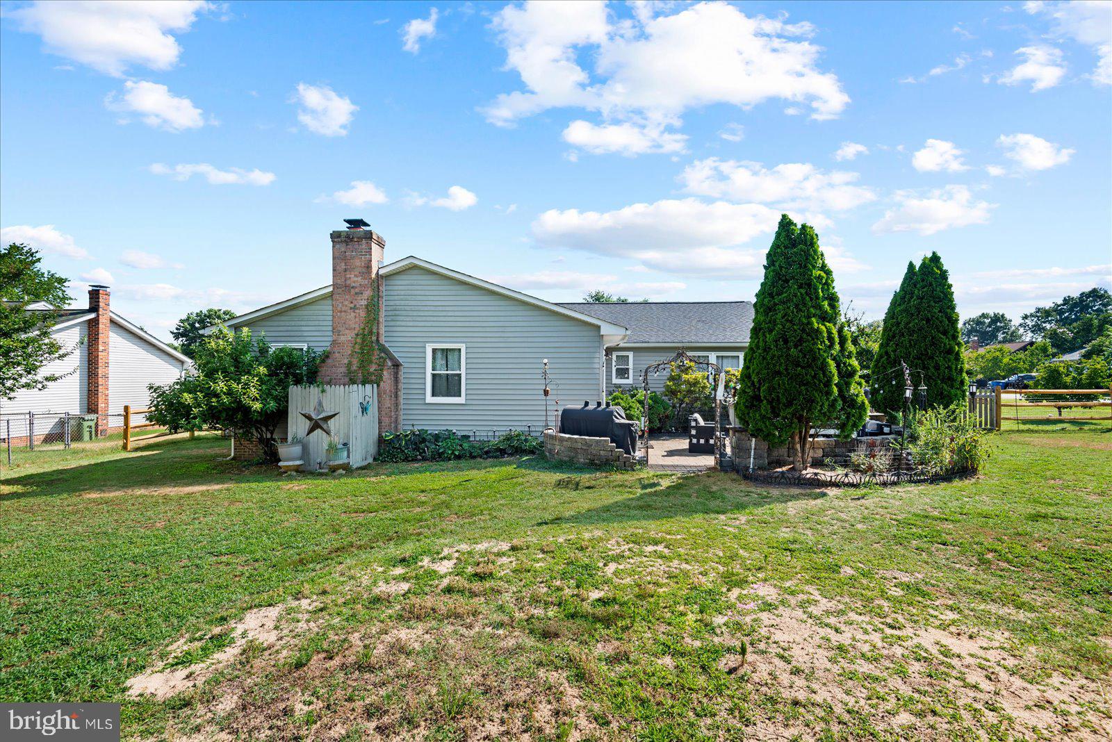 4512 Susanne Dr