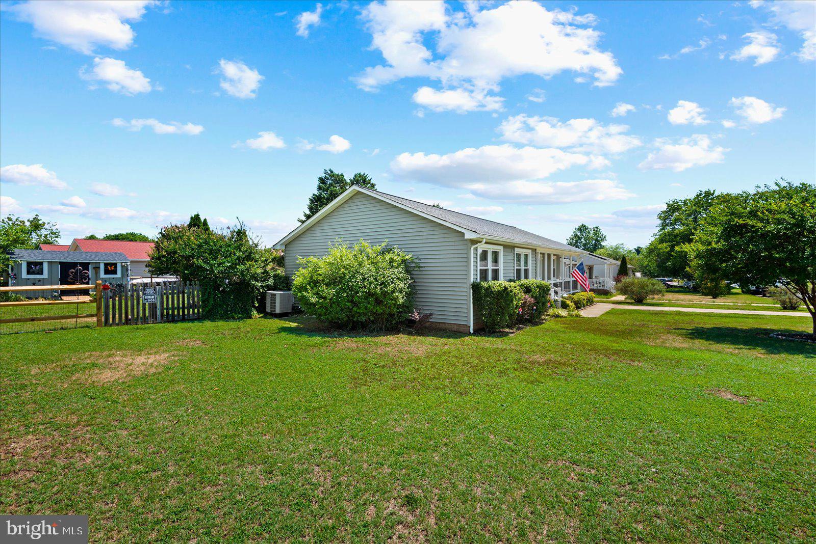 4512 Susanne Dr
