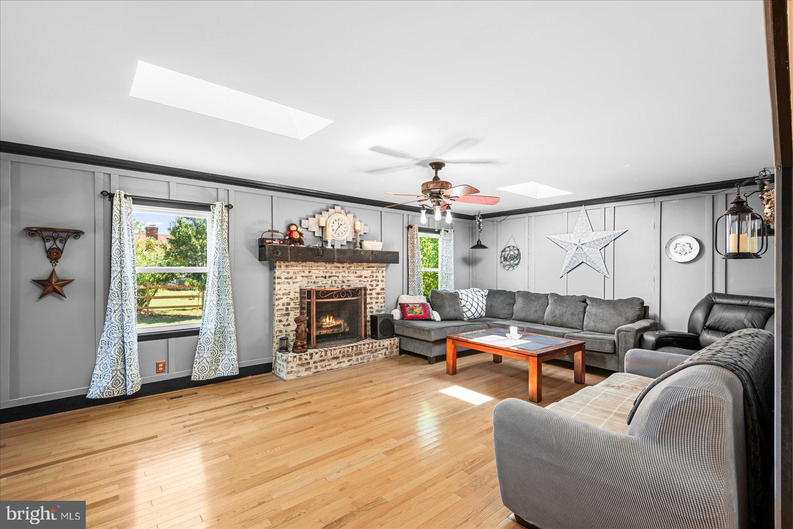 4512 Susanne Dr