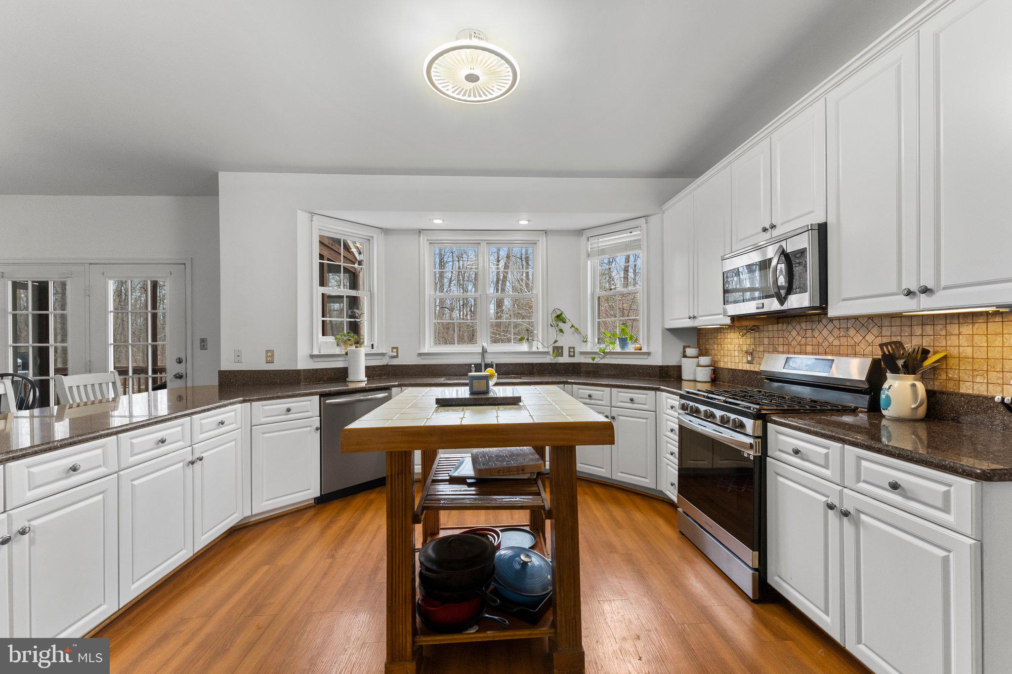 68 Coakley Ln