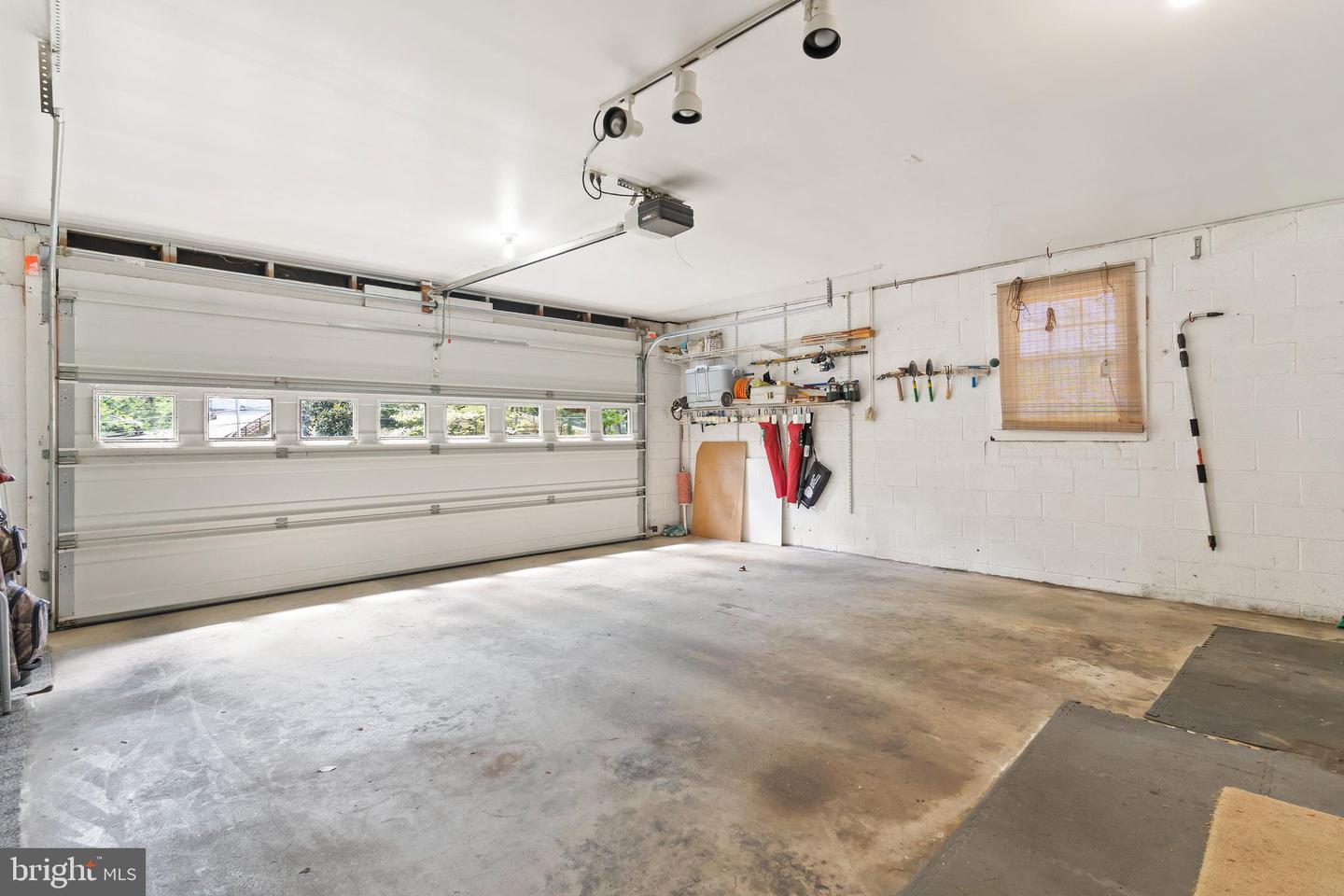 1010 John Paul Jones Dr