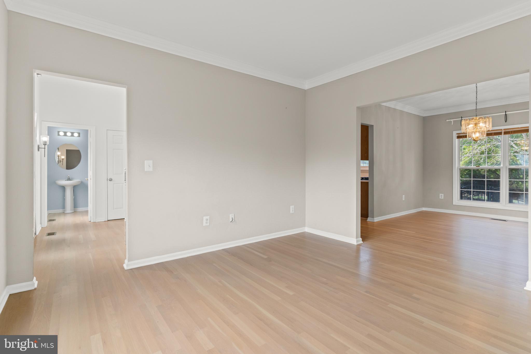 114 Saint Roberts Dr