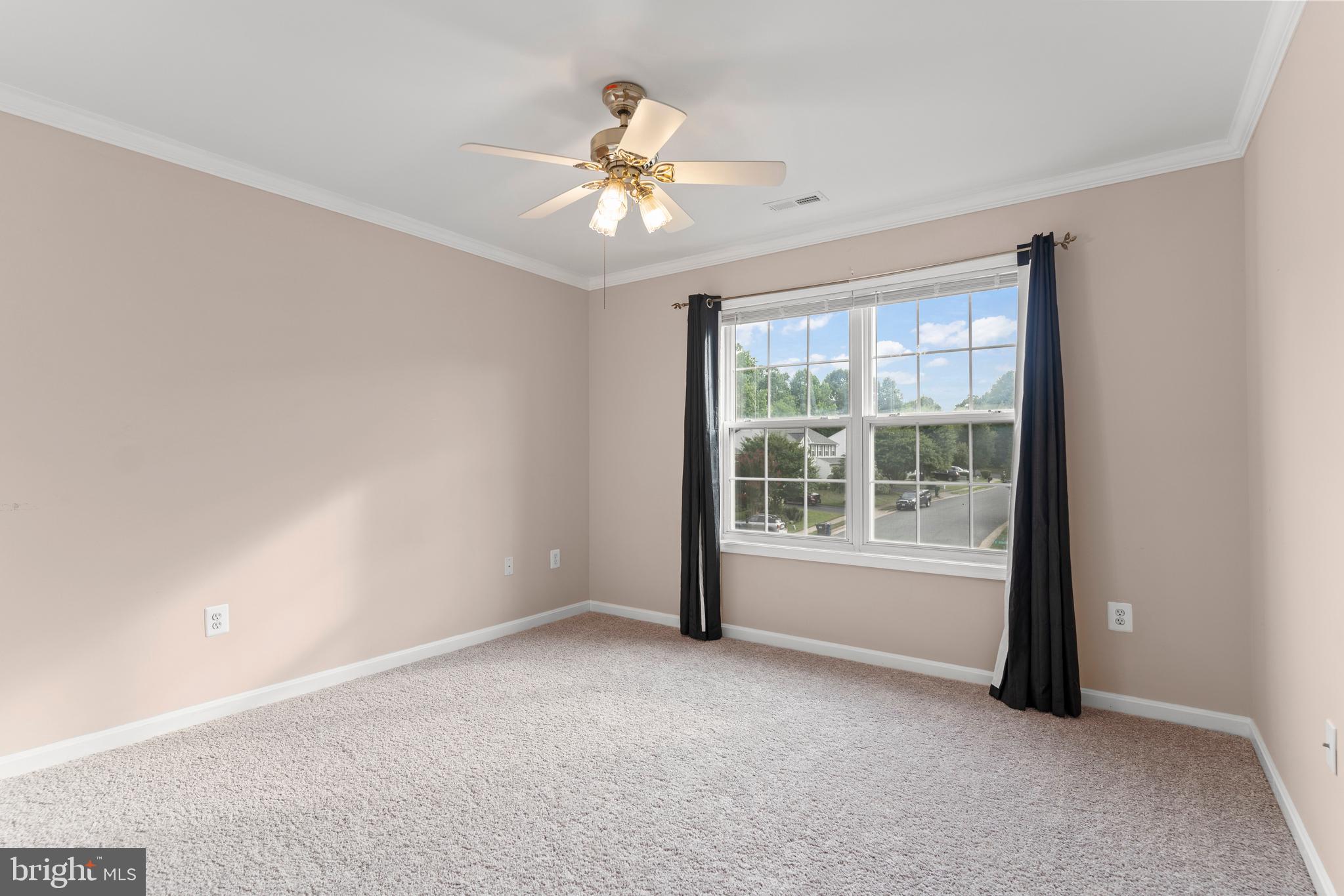114 Saint Roberts Dr