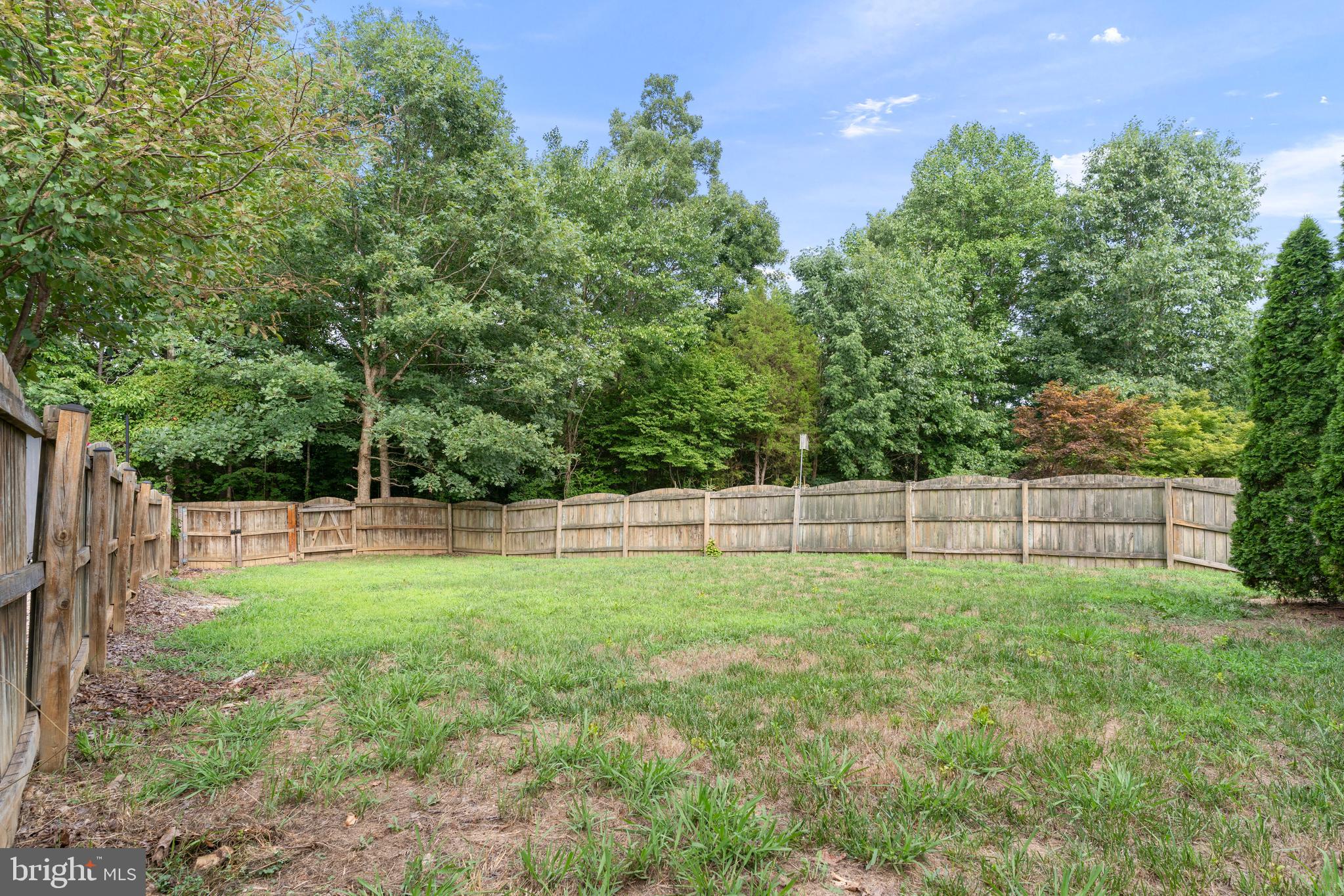114 Saint Roberts Dr
