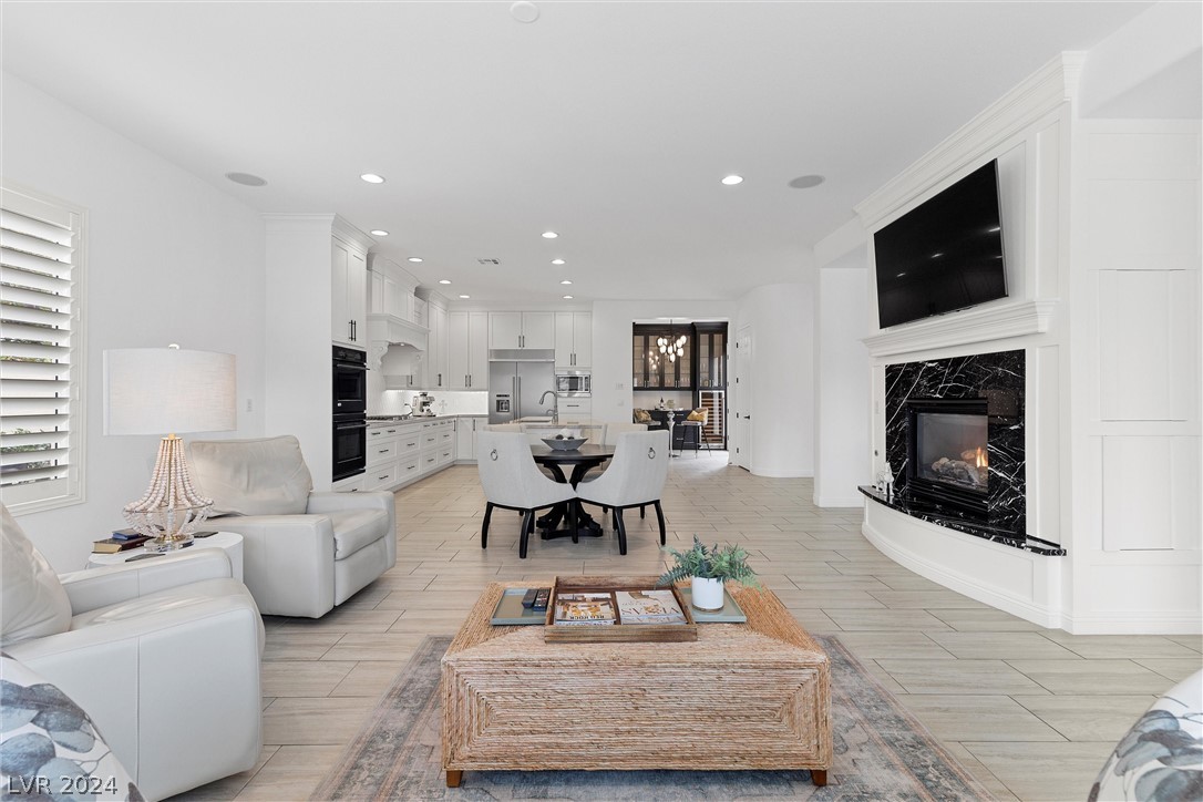 2037 Cherry Creek Circle