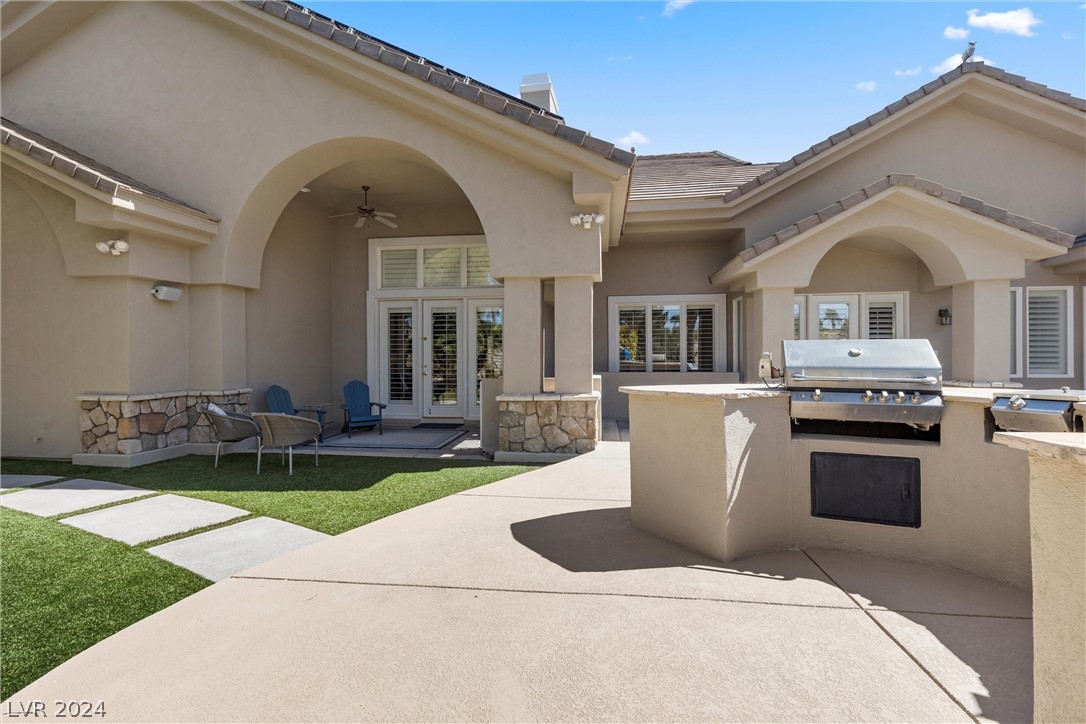 2086 Troon Drive