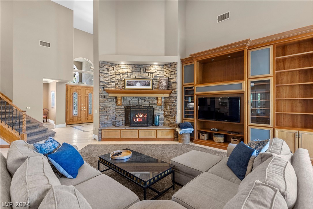 2086 Troon Drive
